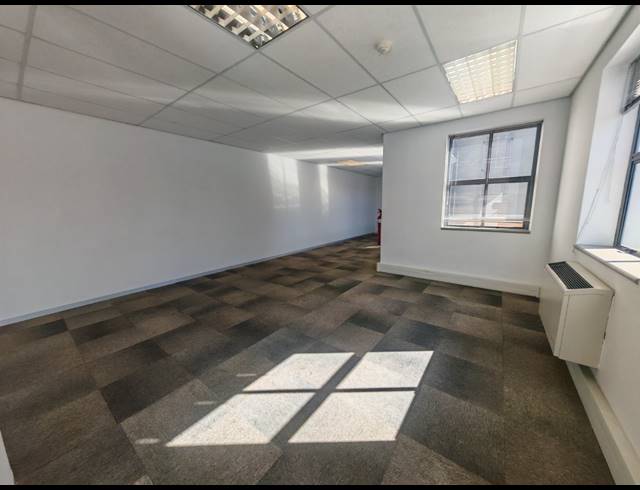 338M² OFFICE TO LET IN ILLOVO